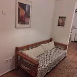 Cosy Open Large Studio By Roman Ruins Helexpo