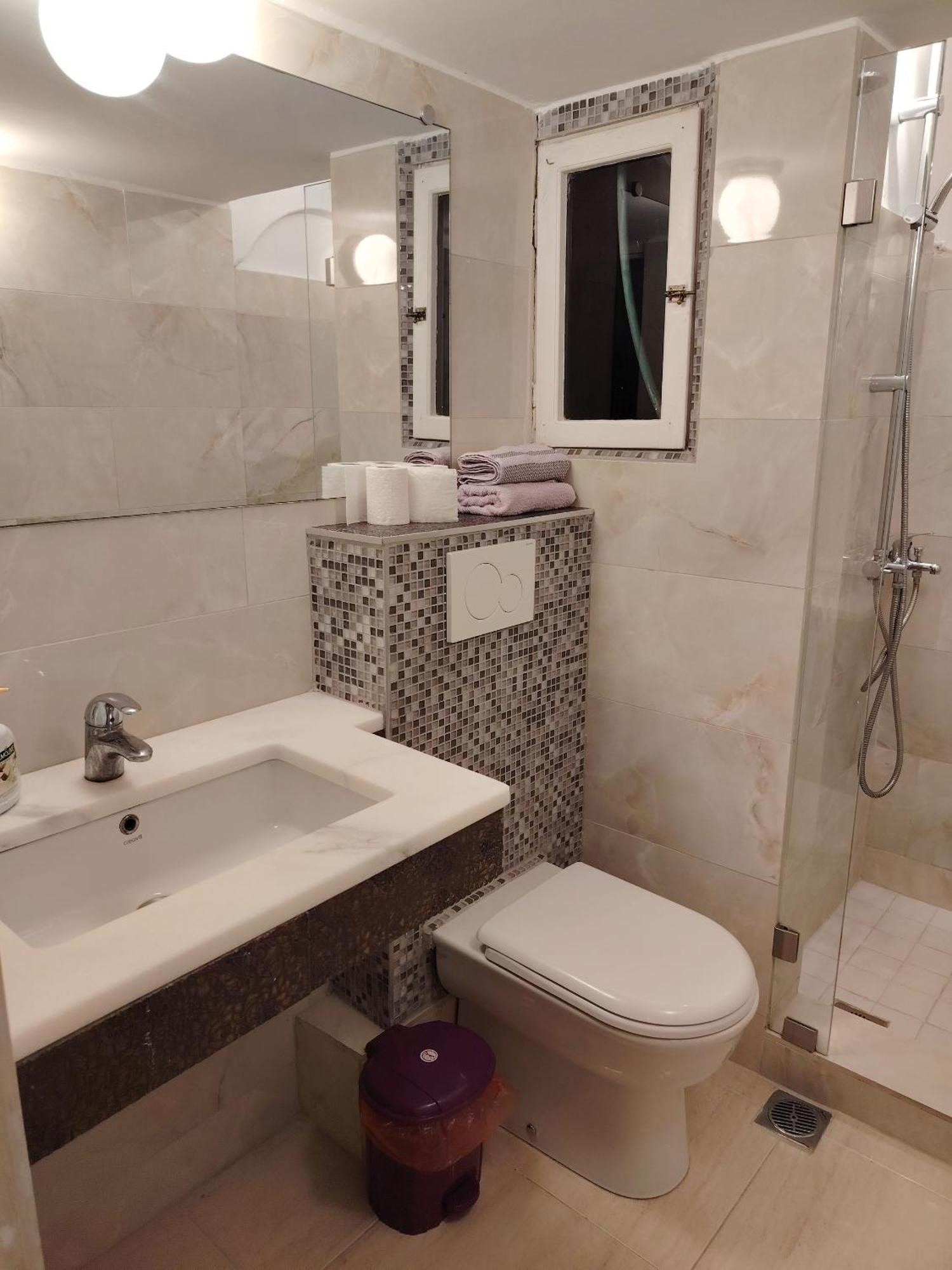 Cosy Open Large By Ruins Helexpo Apartment Thessaloniki