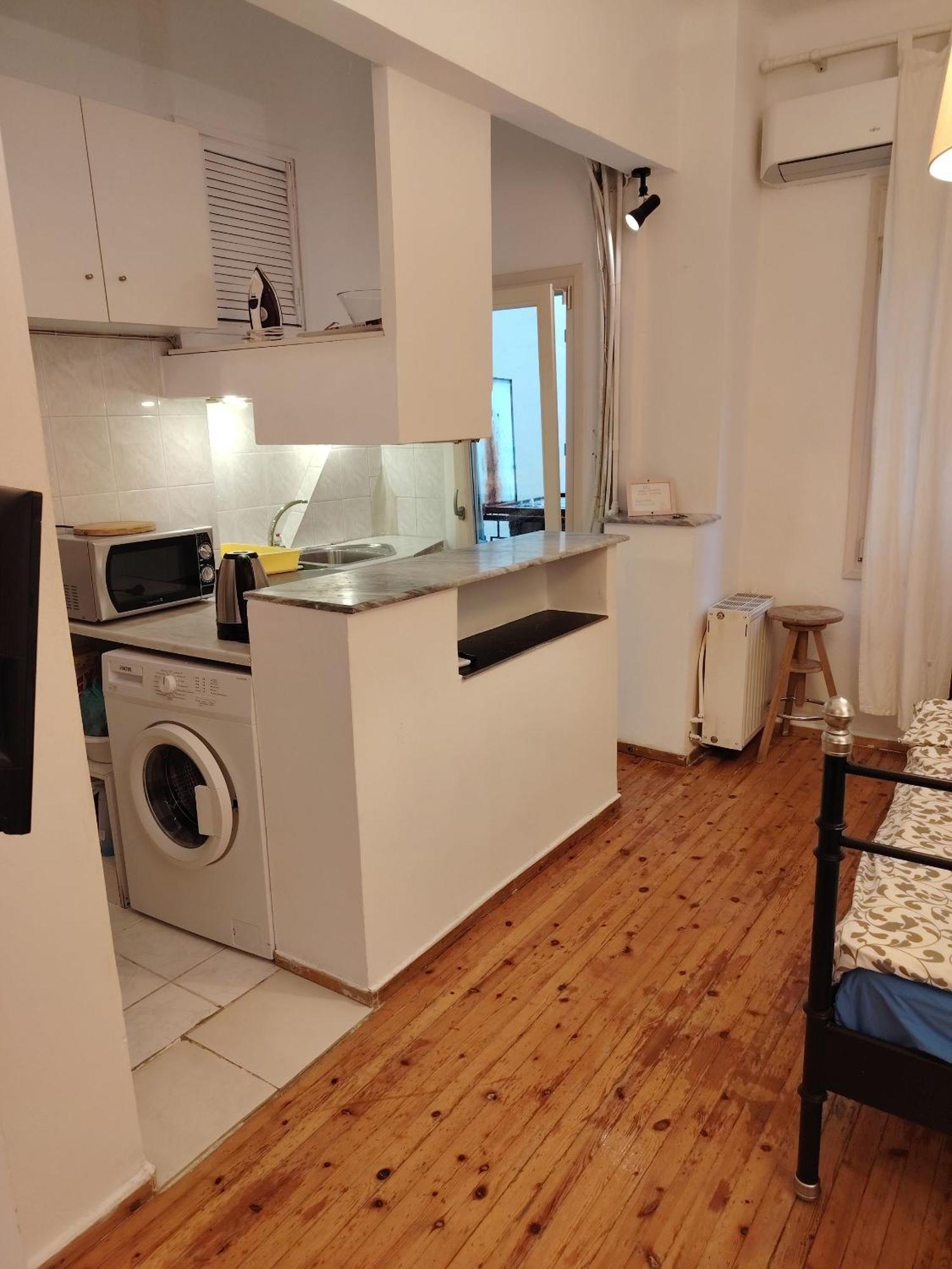 Cosy Open Large By Ruins Helexpo Apartment *